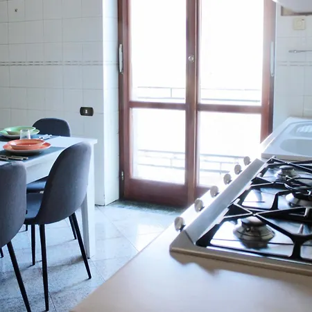 Casa Marea Centro アパート サレルノ